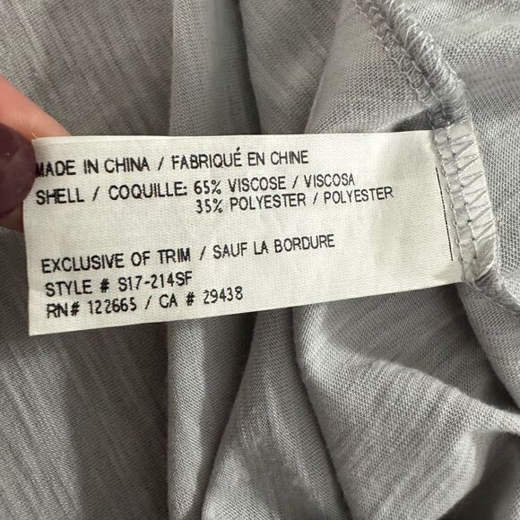 Anama Light Gray Flowy Short Sleeve Top Size Small - Picture 7 of 8